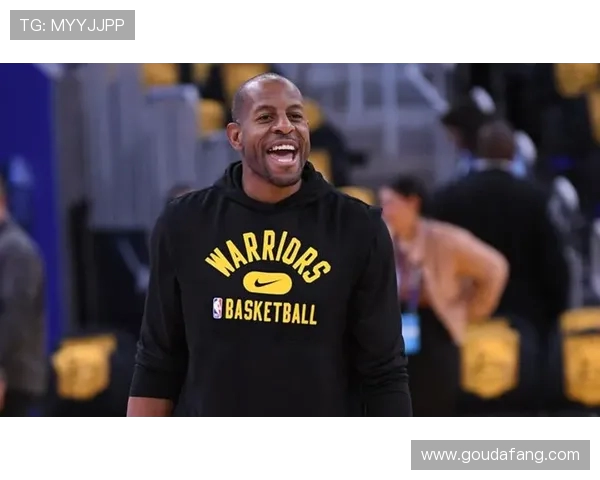 尚帕尼出战25分钟手感冰凉10中2三分全失仅得4分5板1助攻 尚帕尼出战25分钟手感冰凉10中2三分全失仅得4分5板1助攻